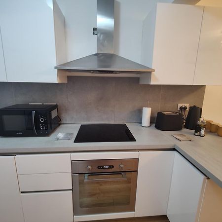 Central Modern Sliema 2 Bedroom Apartment Екстер'єр фото