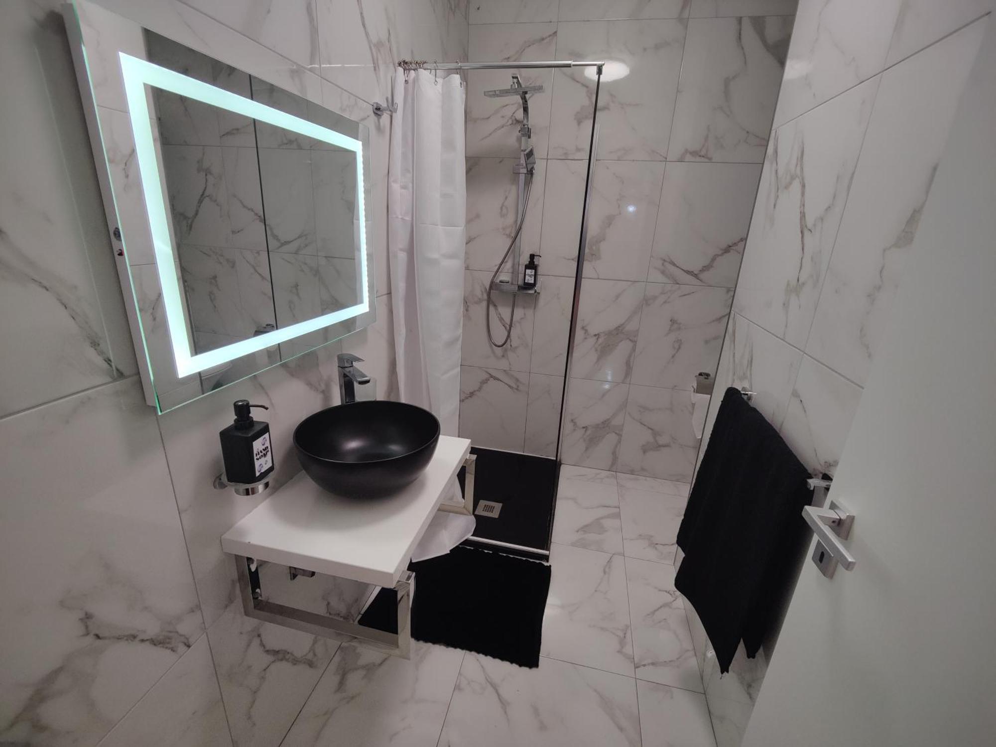 Central Modern Sliema 2 Bedroom Apartment Екстер'єр фото